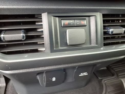 Used 2023 Ford F150 Lariat w/ Equipment Group 502A High AWD/4WD image 21