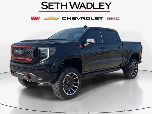 Used 2024 GMC Sierra 1500 AT4 w/ Technology Package image 3