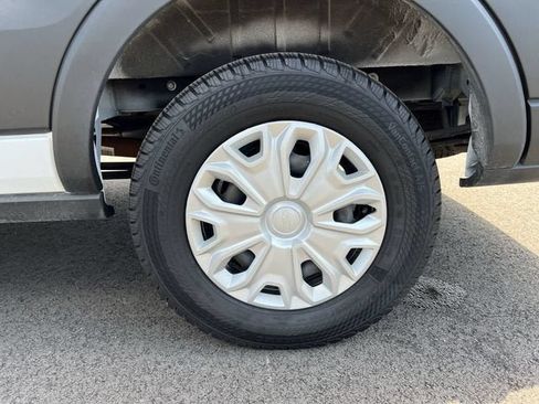 Used 2024 Ford Transit 350 XL RWD image 32