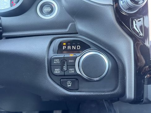 Used 2025 RAM 1500 Big Horn AWD/4WD image 16