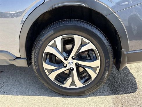 Used 2022 Subaru Outback Touring XT image 31