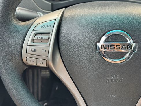 Used 2015 Nissan Altima 2.5 S w/ Special Edition Package FWD image 20