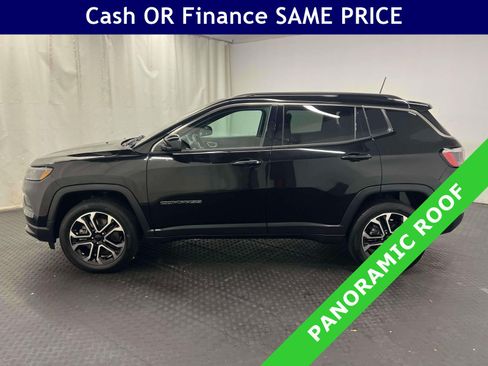 Certified 2023 Jeep Compass Limited w/ Sun and Sound Group AWD/4WD image 11