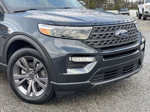 Certified 2023 Ford Explorer XLT w/ Equipment Group 202A image 10