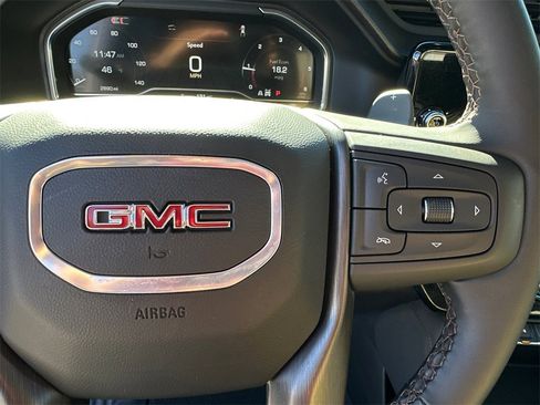 Used 2025 GMC Sierra 1500 AT4 w/ AT4 Premium Package image 27
