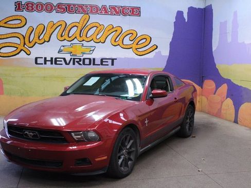 Used 2010 Ford Mustang V6 2D Coupe image 2