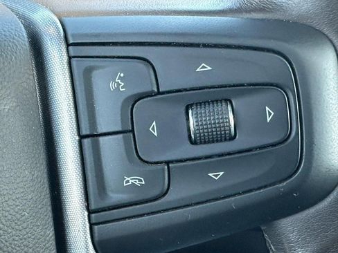 Used 2022 GMC Yukon SLT w/ SLT Premium Package image 23