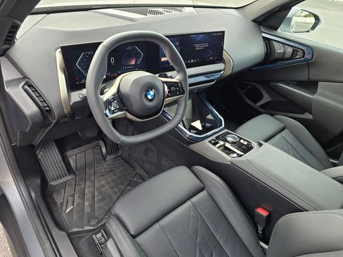 Certified 2025 BMW X3 xDrive30i w/ Convenience Package image 33