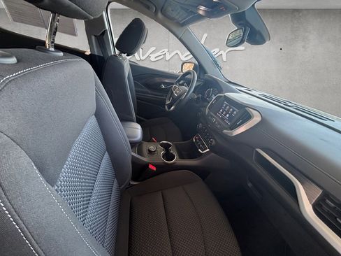 Certified 2024 GMC Terrain SLE w/ Elevation Edition image 29