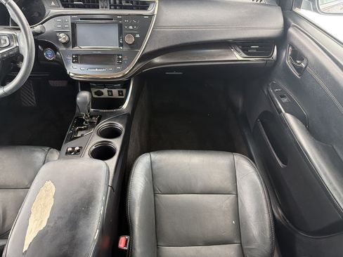 Used 2018 Toyota Avalon XLE Premium FWD image 26