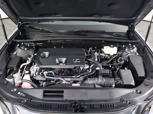 Certified 2025 Lexus ES 300h w/ Premium Package image 15