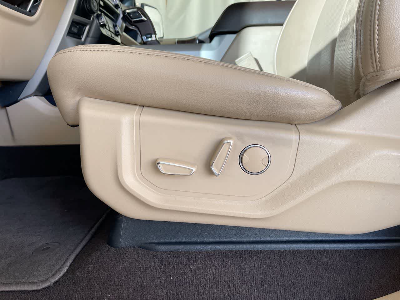 Used 2018 Ford F150 Lariat AWD/4WD image 12