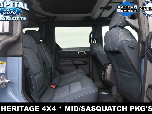 Used 2025 Ford Bronco Heritage Edition AWD/4WD image 11
