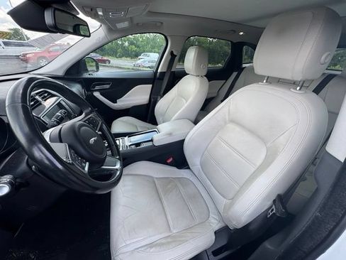 Used 2018 Jaguar F-PACE Prestige AWD/4WD image 15