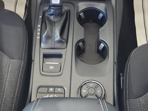 Used 2025 Ford Ranger XLT w/ Equipment Group 301A High image 17