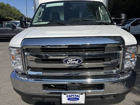 New 2027 Ford E-450 and Econoline 450 Super Duty w/ Driver's Safety Package RWD image 10