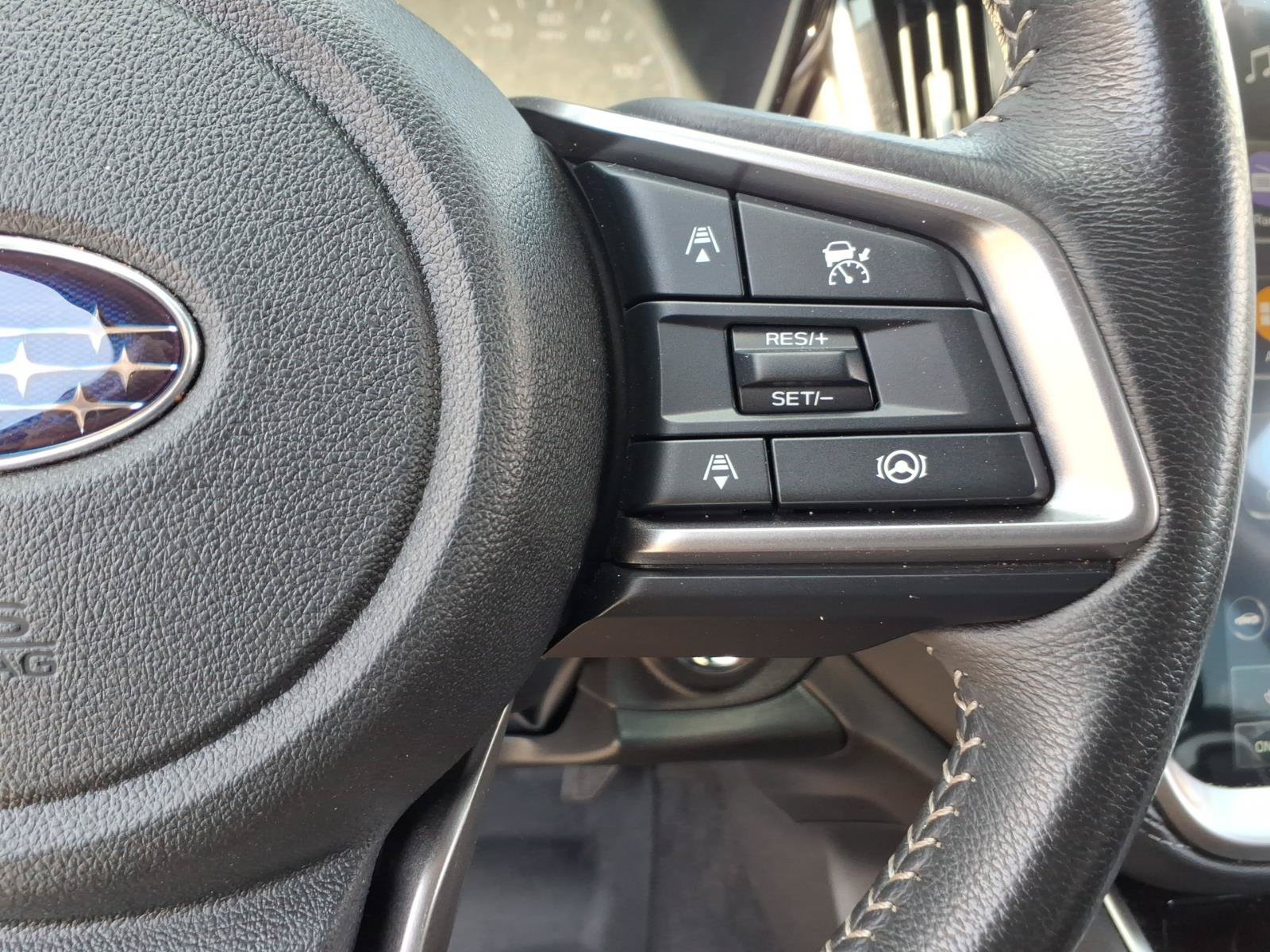 Used 2025 Subaru Outback Premium AWD/4WD image 20