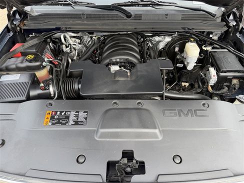 Used 2018 GMC Yukon XL Denali w/ Denali Ultimate Package image 32