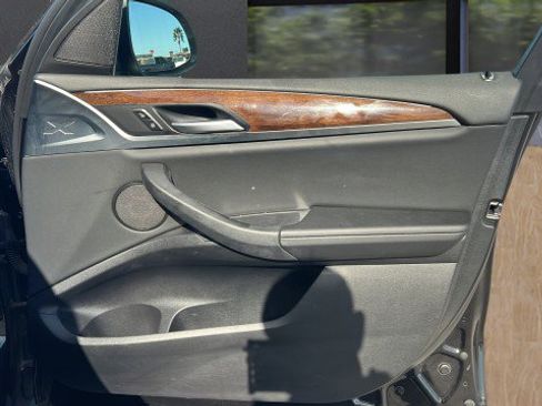 Used 2024 BMW X3 sDrive30i image 30