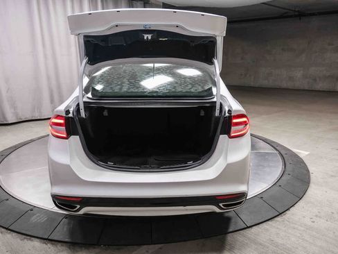 Used 2017 Ford Fusion SE image 27