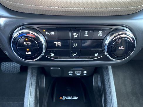 Used 2021 Chevrolet TrailBlazer ACTIV w/ Sun and Liftgate Package image 18