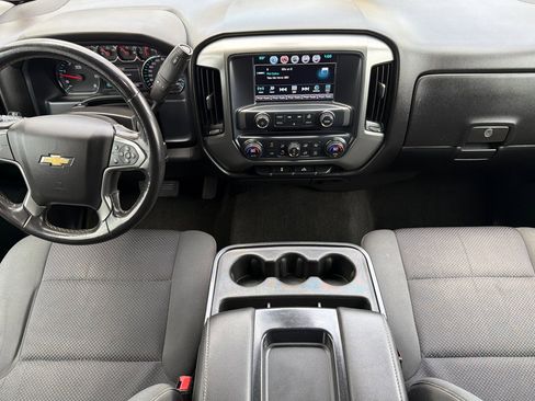 Used 2018 Chevrolet Silverado 1500 LT w/ LT Eassist Package image 13
