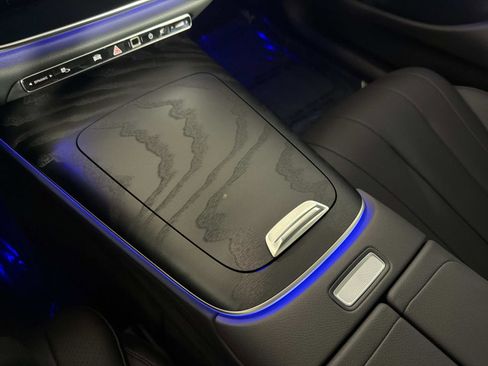 Used 2025 Mercedes-Benz E 350 Sedan image 46