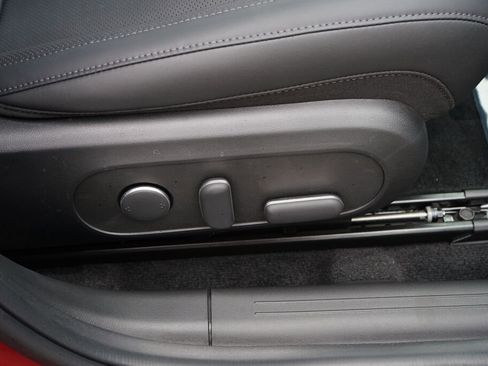 Certified 2025 Hyundai Ioniq 6 Limited image 22