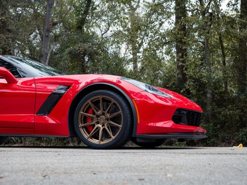 Used 2016 Chevrolet Corvette Z06 w/ 3LZ Preferred Equipment Group image 70