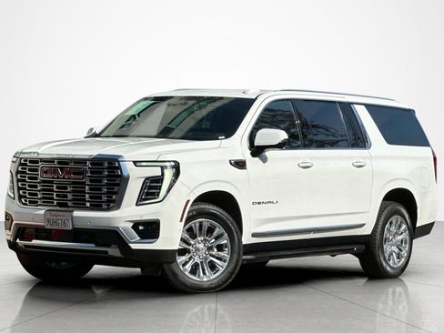 Used 2025 GMC Yukon XL Denali AWD/4WD image 1