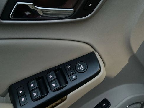 Used 2017 GMC Yukon Denali w/ Open Road Package image 17