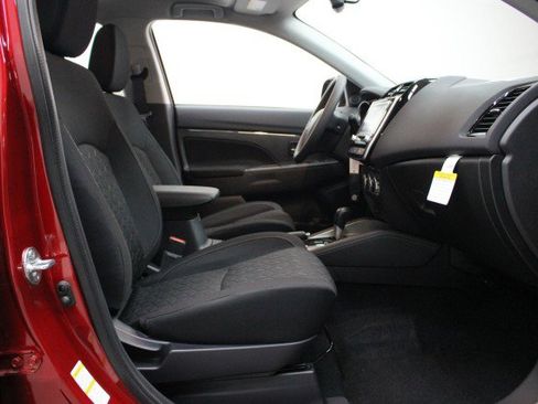 New 2026 Mitsubishi Outlander Sport ES image 18