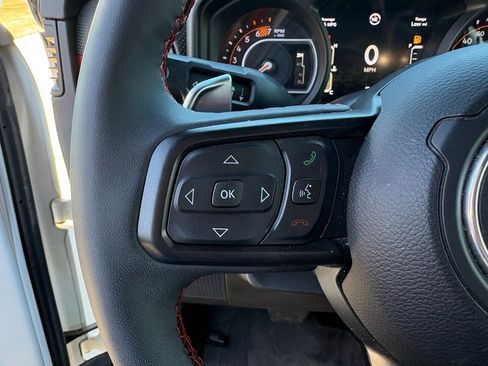 Used 2024 Jeep Wrangler Unlimited Rubicon w/ Convenience Group image 13