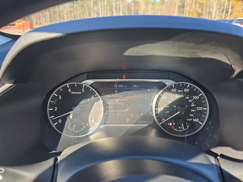 Used 2024 Nissan Altima 2.5 SV image 23