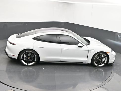 Used 2020 Porsche Taycan 4S image 45