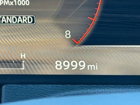 Certified 2025 Nissan Armada PRO-4X w/ Pro-4X Premium Package image 37