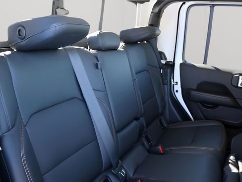 New 2026 Jeep Gladiator Sport image 16