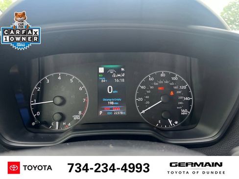 Used 2023 Toyota Corolla SE w/ Carpet Mat Package (TMS) FWD image 20