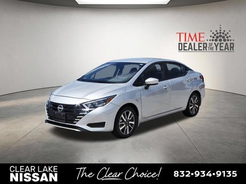 Certified 2025 Nissan Versa SV w/ Trunk Package FWD image 3