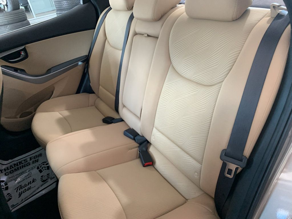 Used 2013 Hyundai Elantra GLS w/ Preferred Pkg FWD image 13