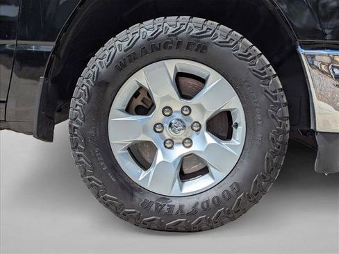 Used 2022 RAM 1500 Big Horn AWD/4WD image 22