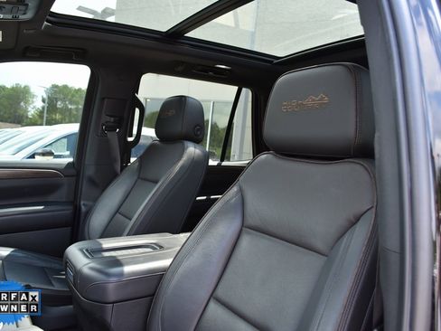 Used 2022 Chevrolet Tahoe High Country image 21