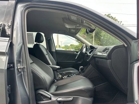 Certified 2023 Volkswagen Tiguan SE AWD/4WD image 20