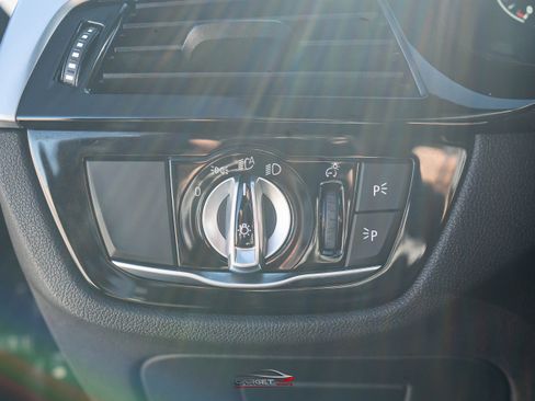 Used 2019 BMW 540i xDrive xDrive w/ Executive Package image 39