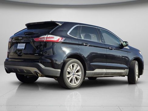 Used 2022 Ford Edge Titanium image 23