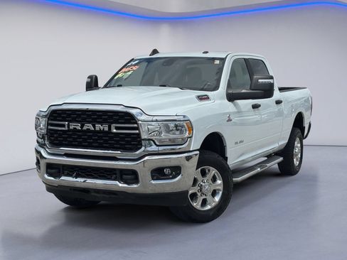 Used 2024 RAM 2500 Big Horn w/ Off Road Package AWD/4WD image 2