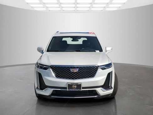 Certified 2024 Cadillac XT6 Premium Luxury FWD image 2