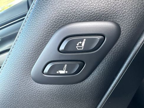 Used 2025 Genesis GV70 2.5T Sport Prestige w/ Sport Prestige Package image 22