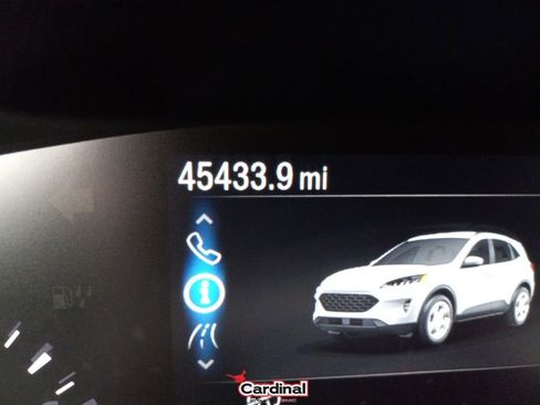 Used 2020 Ford Escape SE image 41