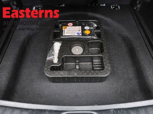 Used 2024 Jeep Compass Latitude AWD/4WD image 21
